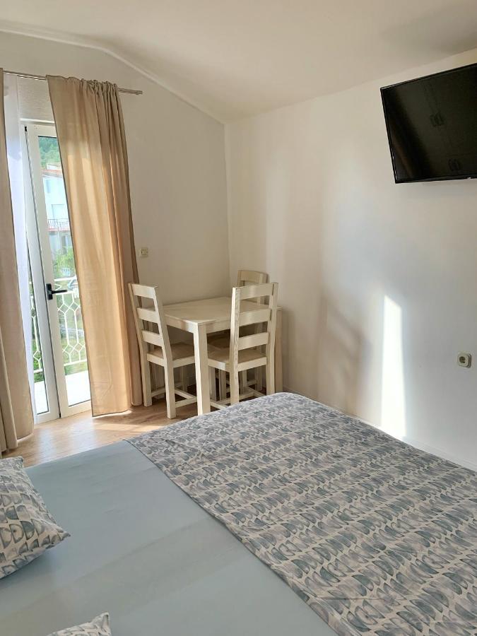 Apartments Villa Antony 2 Drvenik  Exterior foto